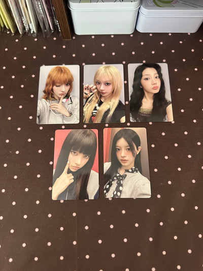 ILLIT not cute anymore yizhiyu vce 6.0 photocards